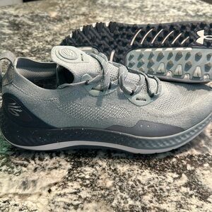 Steph Curry golf shoes